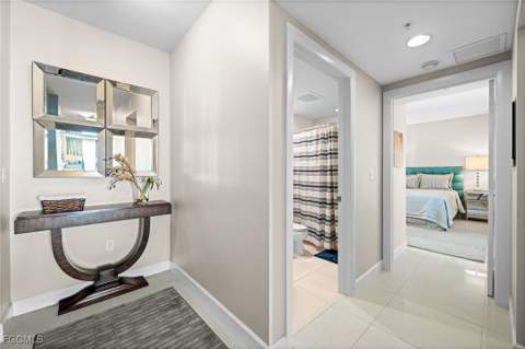 3000 Oasis Grand Blvd 2402, Fort Myers FL - photo 23 of 36