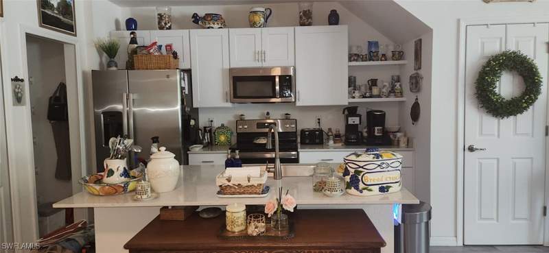 3 bedroom Townhouse at 14197 Oviedo Pl, Portico, Fort Myers — photo 5