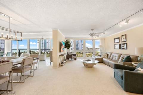 4031 Gulf Shore Blvd N 10C, Naples FL - photo 12 of 43