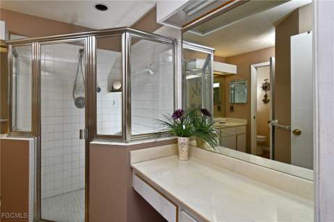 622 Weston Rd, Lehigh Acres FL - photo 10 of 37