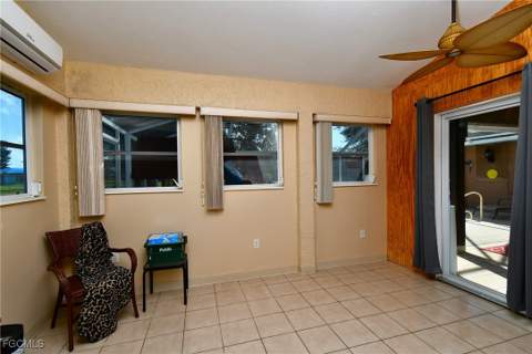 622 Weston Rd, Lehigh Acres FL - photo 12 of 37