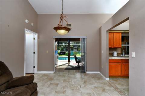 622 Weston Rd, Lehigh Acres FL - photo 6 of 37