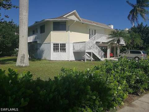 1800 Woodbine Ct, Marco Island FL - photo 12 of 49
