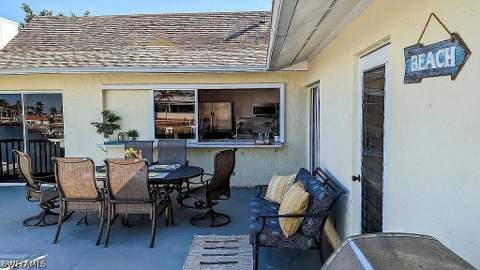 1800 Woodbine Ct, Marco Island FL - photo 16 of 49