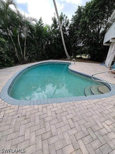 1800 Woodbine Ct, Marco Island FL - photo 8 of 49