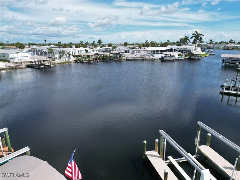 2 bedroom ManufacturedHome at 17511 Bryan Ct, Bayside Estates, Fort Myers Beach — photo 3