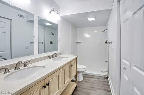 10022 Oxfordshire Ln 105, Fort Myers FL - photo 23 of 37