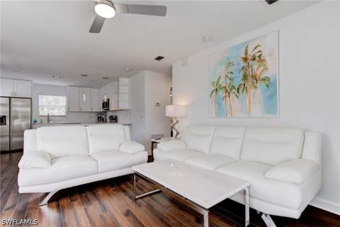 126 Andre Mar Dr, Fort Myers Beach FL - photo 17 of 35