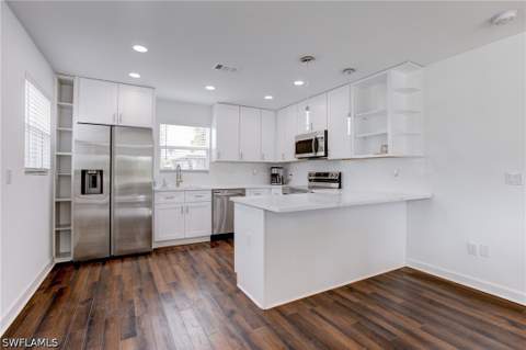 126 Andre Mar Dr, Fort Myers Beach FL - photo 21 of 35