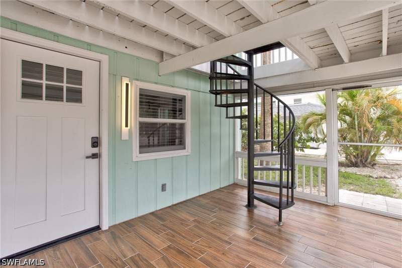 3 bedroom SingleFamilyResidence at 126 Andre Mar Dr, Cases, Fort Myers Beach — photo 4