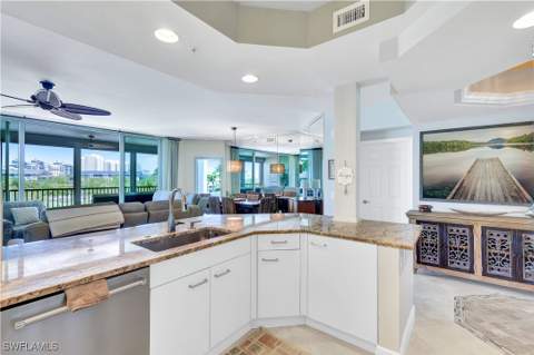 430 Cove Tower Dr 403, Naples FL - photo 8 of 26