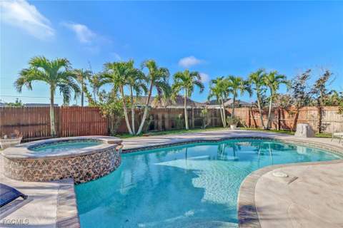 930 SW 37th Ter, Cape Coral FL - photo 6 of 28