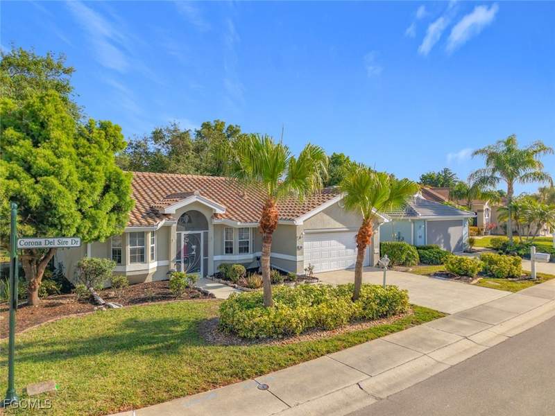 2 bedroom SingleFamilyResidence at 2001 Corona Del Sire Dr, Del Vera Country Club, North Fort Myers — photo 4
