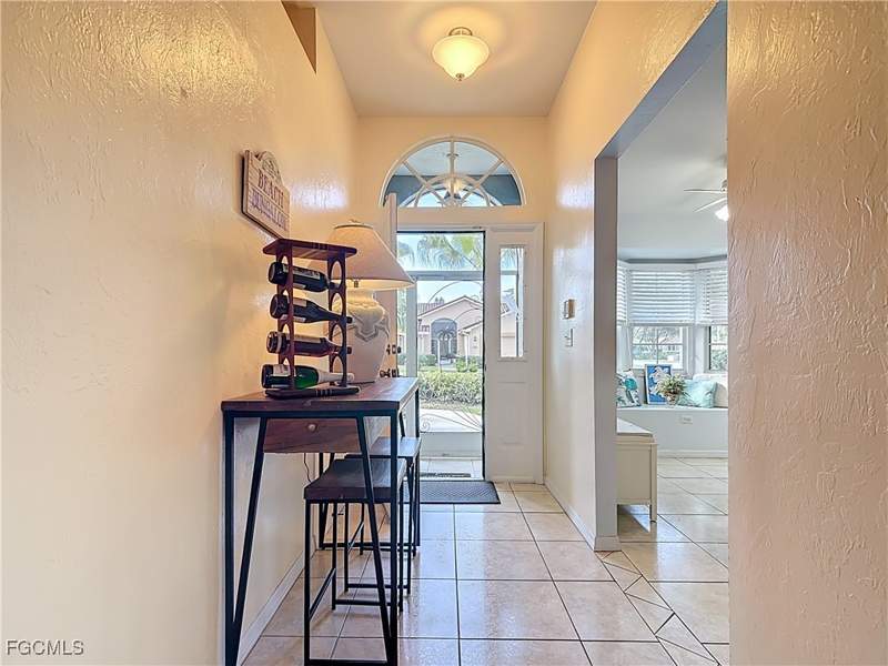 2 bedroom SingleFamilyResidence at 2001 Corona Del Sire Dr, Del Vera Country Club, North Fort Myers — photo 5