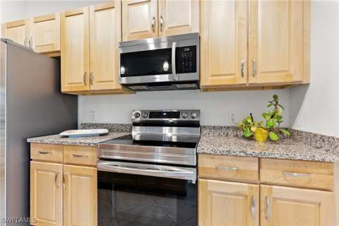 176 Venus Cay, Naples FL - photo 22 of 50