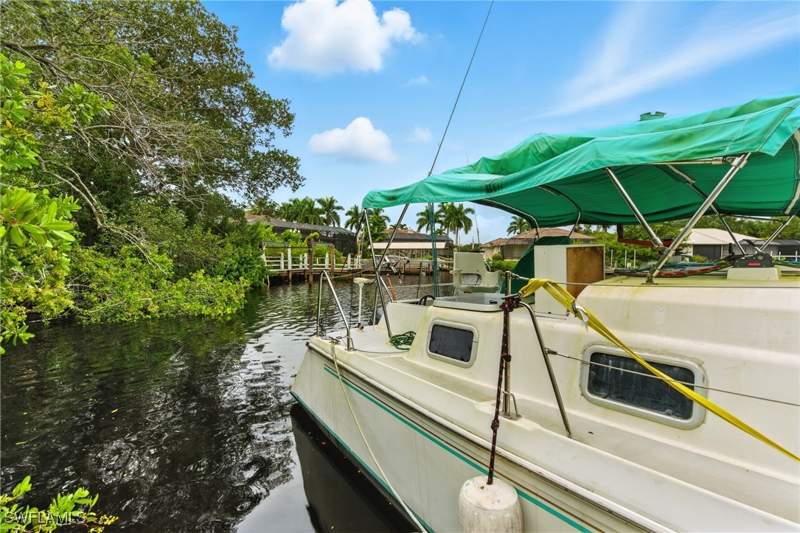 3 bedroom SingleFamilyResidence at 176 Venus Cay, The Cays, Naples — photo 5
