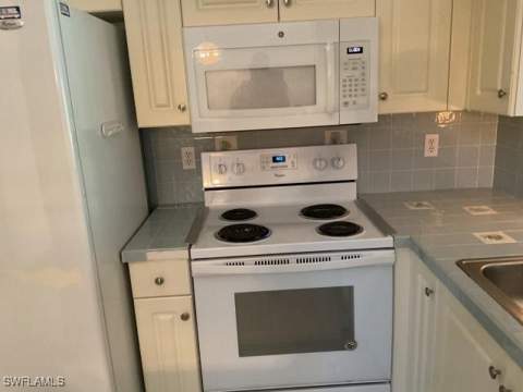 4190 Jace Ct, Estero FL - photo 18 of 28