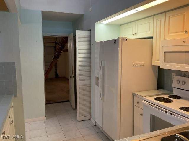 3 bedroom Townhouse at 4190 Jace Ct, Village On Golden Pond, Estero — photo 4