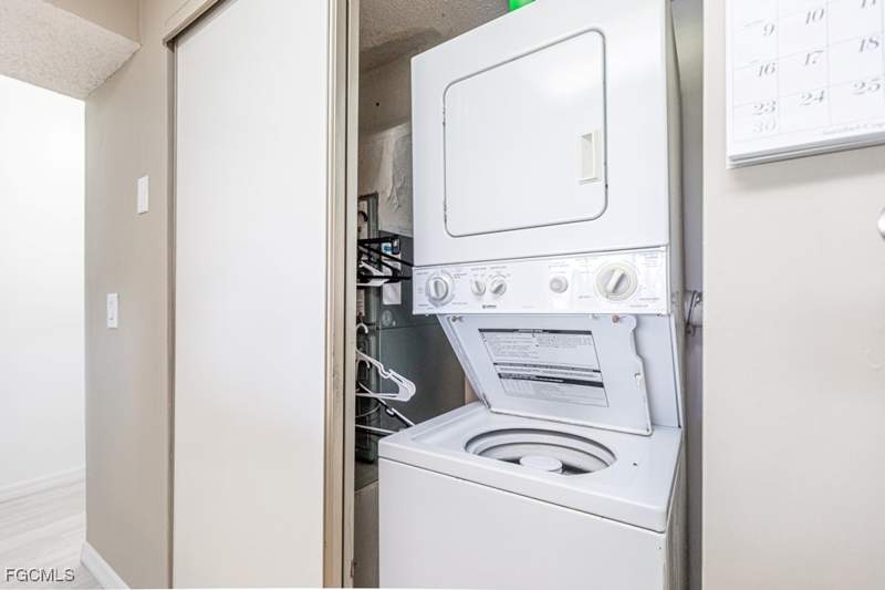 1 bedroom Condominium at 7410 Lake Breeze Dr 208, Seven Lakes, Fort Myers — photo 4