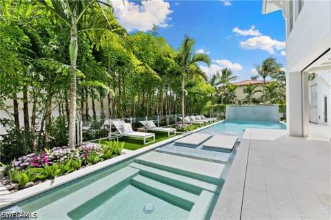 2131 Marina Dr, Naples FL - photo 14 of 42