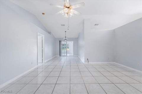2831 White Blvd, Naples FL - photo 8 of 17