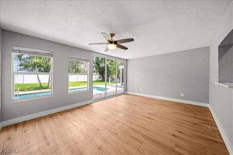 17042 Wayzata Ct, North Fort Myers FL - photo 15 of 38