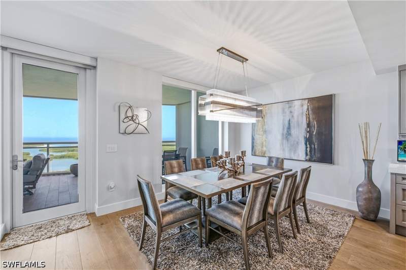 4 bedroom Condominium at 13915 Old Coast Rd 2004, Kalea Bay Tower 100, Naples — photo 4
