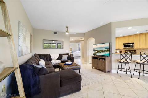 10010 Valiant Ct 101, Miromar Lakes FL - photo 11 of 40