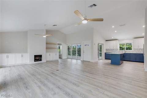 645 Oliva St, Sanibel FL - photo 15 of 35