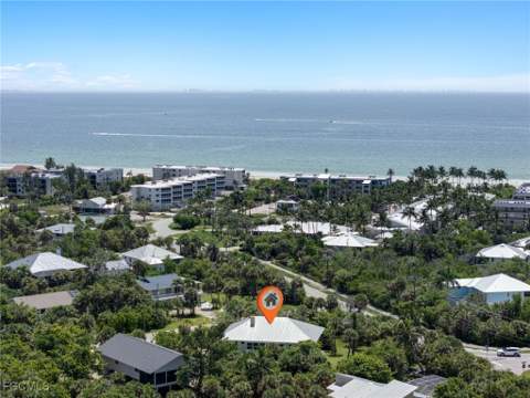 645 Oliva St, Sanibel FL - photo 7 of 35