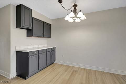 4906 Victoria Dr 209, Cape Coral FL - photo 14 of 39