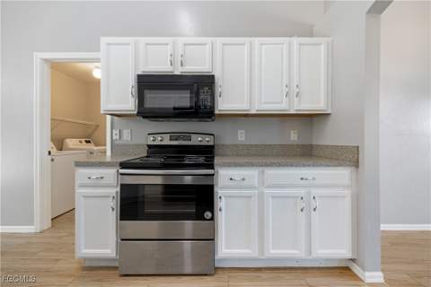 2720 Soaring Hawk Dr, Fort Myers FL - photo 12 of 48
