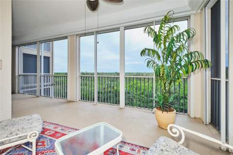9131 Southmont Cv 205, Fort Myers FL - photo 6 of 50