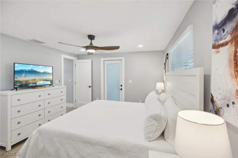 301 Seminole Way, Fort Myers Beach FL - photo 20 of 43