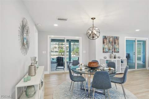 301 Seminole Way, Fort Myers Beach FL - photo 9 of 43