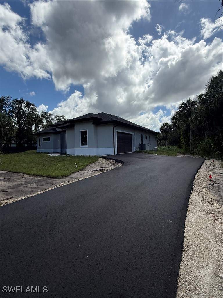4 bedroom SingleFamilyResidence at 2950 26th Ave SE, Golden Gate Estates, Naples — photo 4