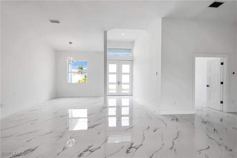 18716 Ensenada Dr, Naples FL - photo 11 of 35
