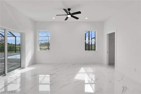 18716 Ensenada Dr, Naples FL - photo 16 of 35