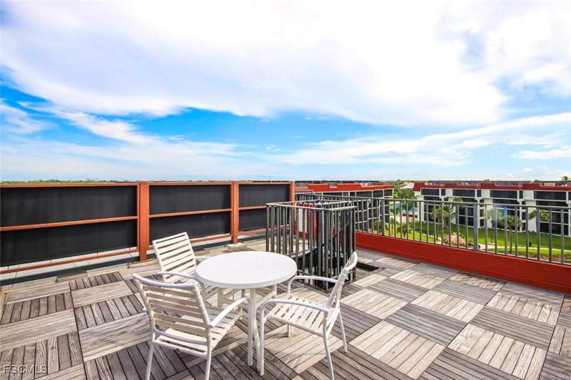 2 bedroom Condominium at 2445 W Gulf Dr B44, Pointe Santo De Sanibel Condo, Sanibel — photo 4