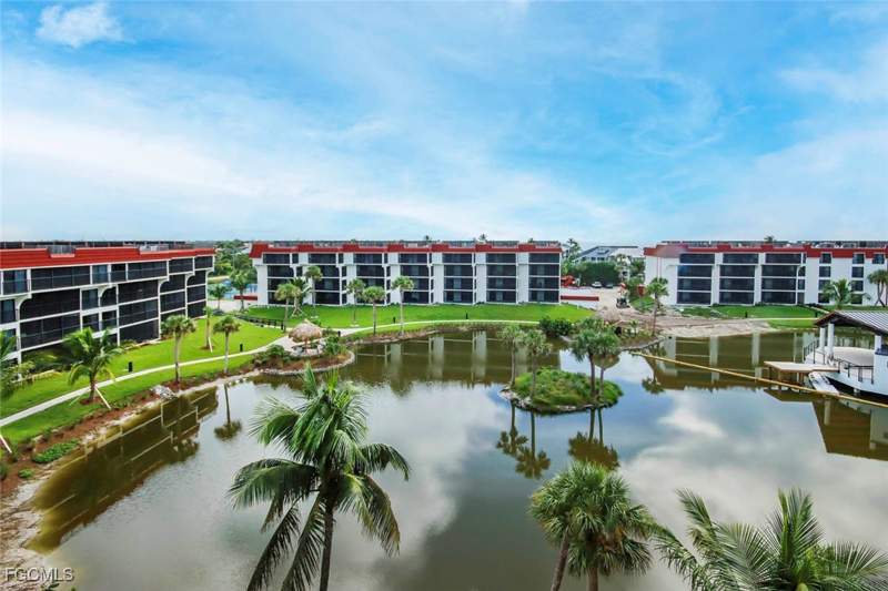 2 bedroom Condominium at 2445 W Gulf Dr B44, Pointe Santo De Sanibel Condo, Sanibel — photo 5