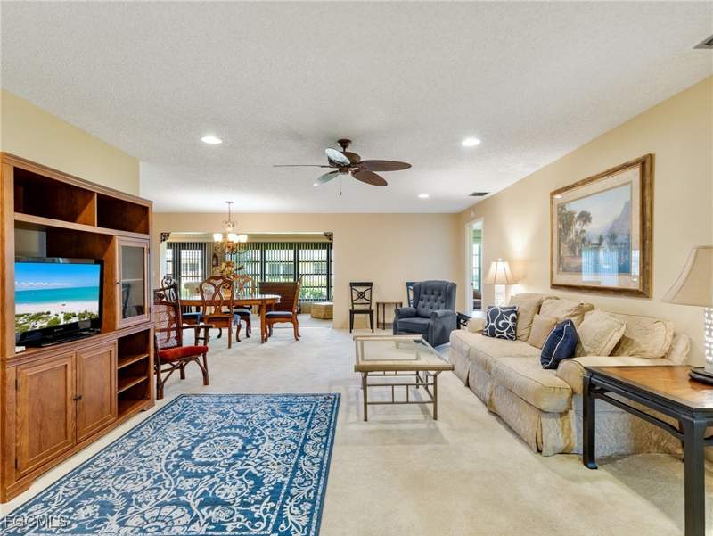2 bedroom Attached at 1239 Broadwater Dr, Brandywine, Fort Myers — photo 4