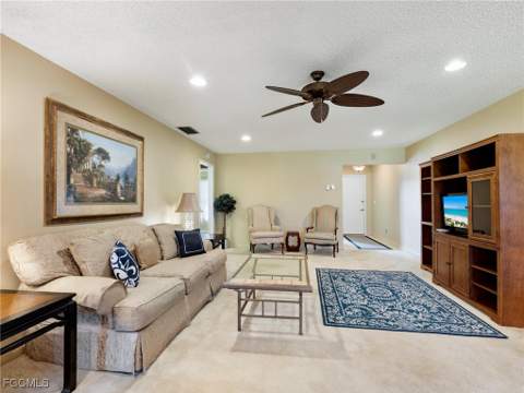 1239 Broadwater Dr, Fort Myers FL - photo 6 of 35