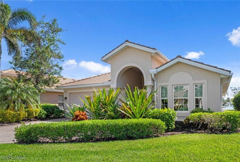 3 bedroom SingleFamilyResidence at 9053 Astonia Way, The Reserve At Estero, Estero — photo 3