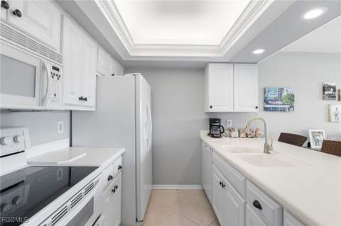 1039 Beach Rd 104, Sanibel FL - photo 9 of 35