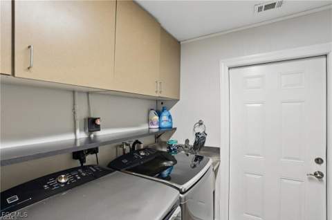 2941 SE 10th Pl, Cape Coral FL - photo 24 of 35