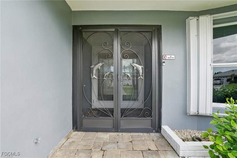 3 bedroom SingleFamilyResidence at 2941 SE 10th Pl, Cape Coral, Cape Coral — photo 3