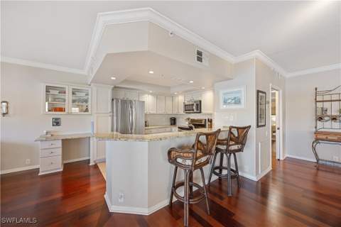 13936 Southampton Dr 3901, Bonita Springs FL - photo 6 of 45