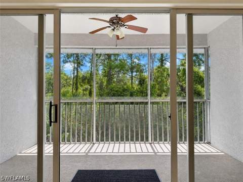 7811 Regal Heron Cir 302, Naples FL - photo 10 of 28