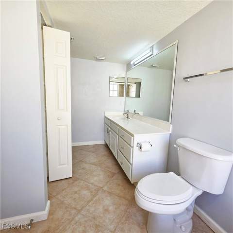4121 Residence Dr 323, Fort Myers FL - photo 13 of 21