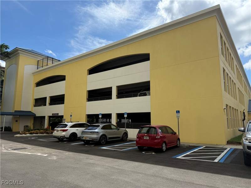 4 bedroom Condominium at 2797 1st St 1706, Beau Rivage, Fort Myers — photo 5
